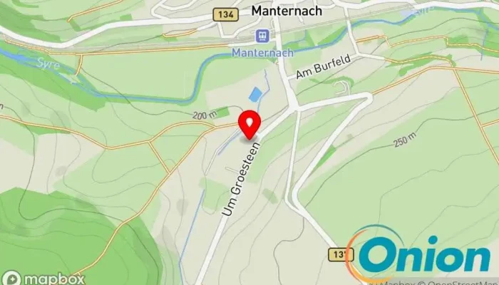Kaart vun Annen Plus S.A. Bautischlerei zu Manternach
