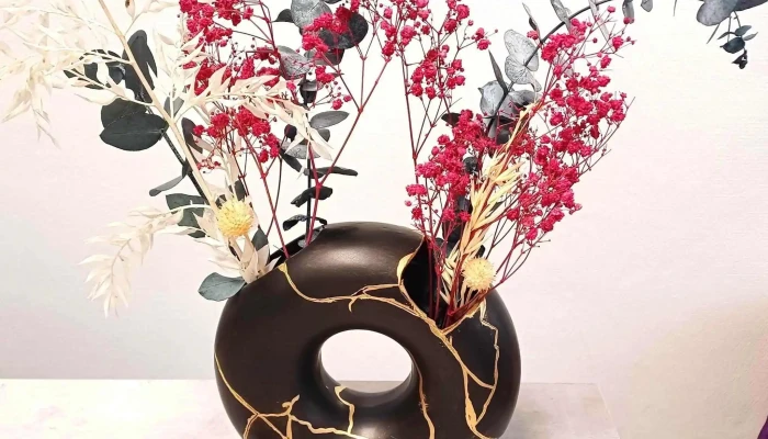 Arthuy   Art Reconstruction Formatrice Artiste Kintsugi Elo Op - Luxemburg