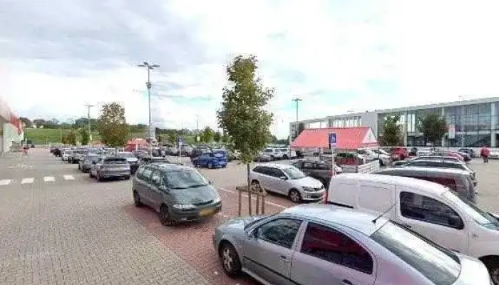 Bauhaus Luxemburg -  Street View 360deg Fotos - Mamer