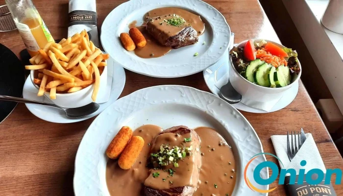 Cafe Du Pont Essen Und Trinken - Vianden