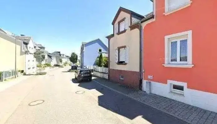 Euro -  Dach Technik Vater Sohn Street View 360deg Fotos - Dudelange