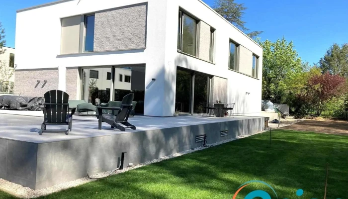 Feltes Associes Constructions Hof - Strassen