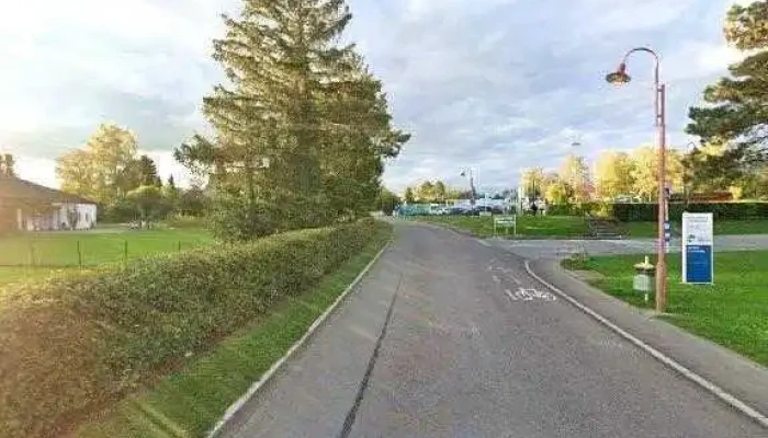 Hellef Doheem   Centre Daide Et De Soins Redange Woue - Redingen