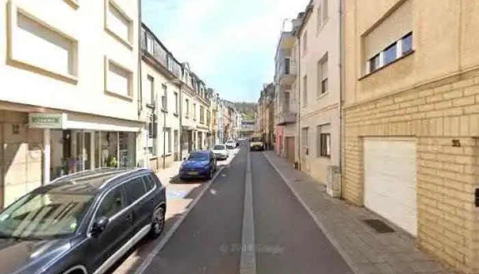 Krambs Laurent -  Geigende - Esch An Der Alzette