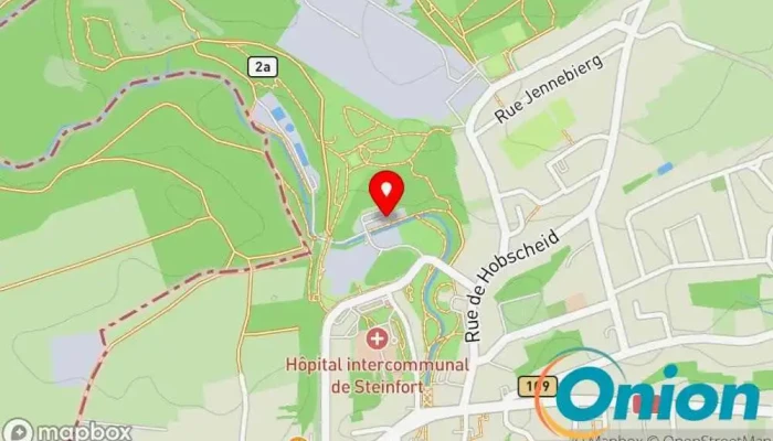 Kaart vun Lucas Sàrl Heizungsmonteur, Sanitärtechnik, Bäderstudio, Reparaturservice für Öfen, Ökoenergieanbieter, Heizungsanlagenanbieter, Anbieter von Pflastermaterialien, Anbieter von Solar-Warmwasseranlagen, Fliesenleger zu Steinfort