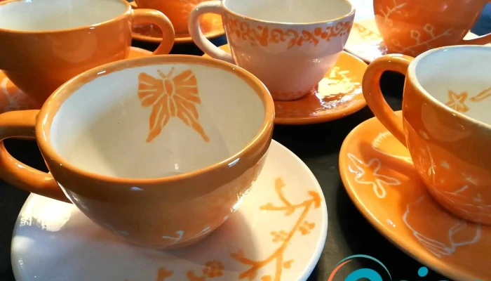 Pause Art -    Ceramique Cafe Essen Und Trinken - Steinfort