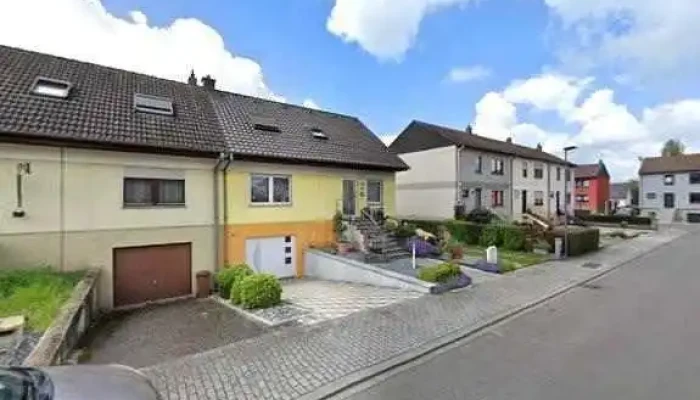 Peinture Kuhn -  Street View 360deg Fotos - Schifflingen