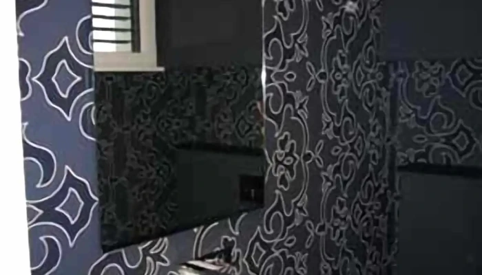 Peinture Lacour Sarl Badezimmer - Schüttringen