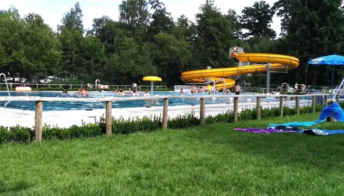 Piscine Chauffee En Plein Air No Bei Mir - Ulflingen