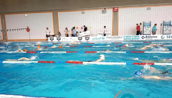 Piscine Couverte -  Schwimmbecken - Wiltz