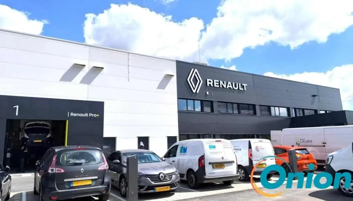Renault Groupe Autosphere Esch Belval Vom Inhaber - Esch An Der Alzette