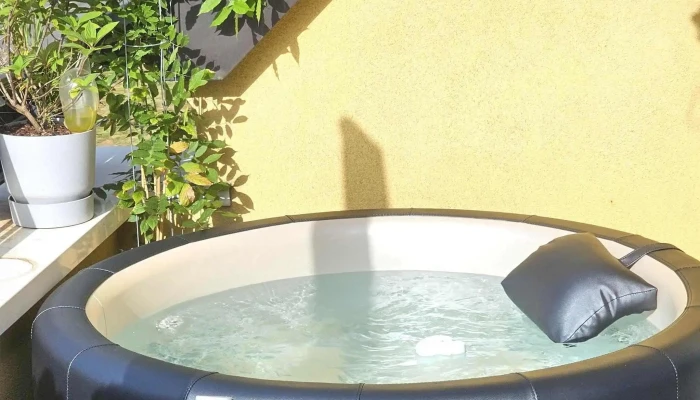 Revexterieur   Magasin De Jacuzzi Spa Spa De Nage Piscine Sauna Hammam   Luxembourg Hesperingen - Hesperingen