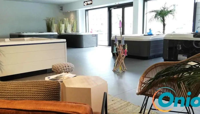 Revexterieur   Magasin De Jacuzzi Spa Spa De Nage Piscine Sauna Hammam   Luxembourg Websaite - Hesperingen
