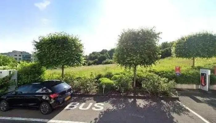 Tesla Supercharger -  Street View 360deg Fotos - Schüttringen